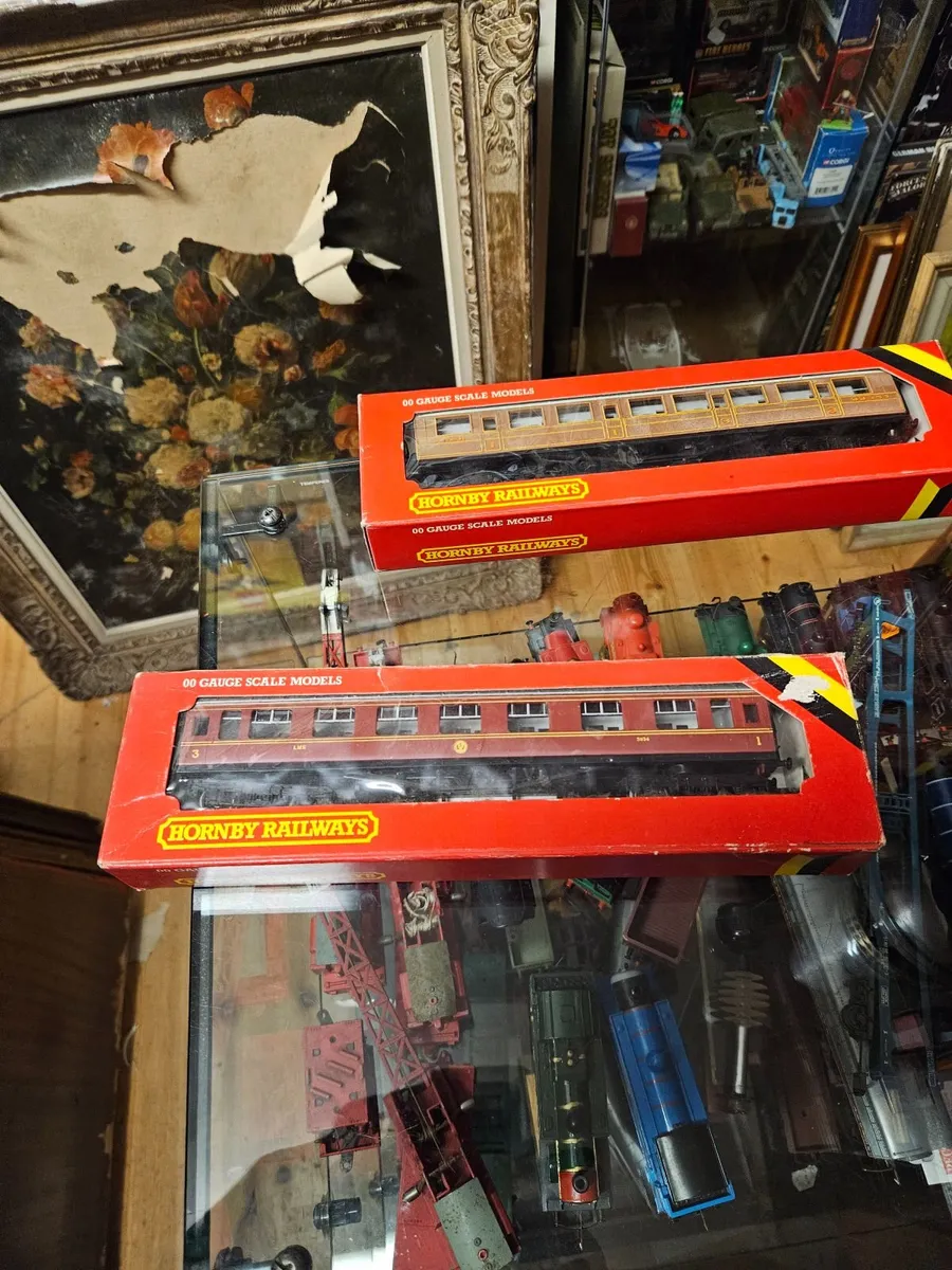 Hornby OO Gauge Carraige