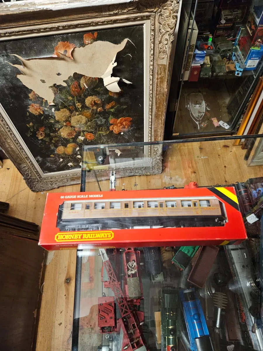 Hornby OO Gauge Carraige