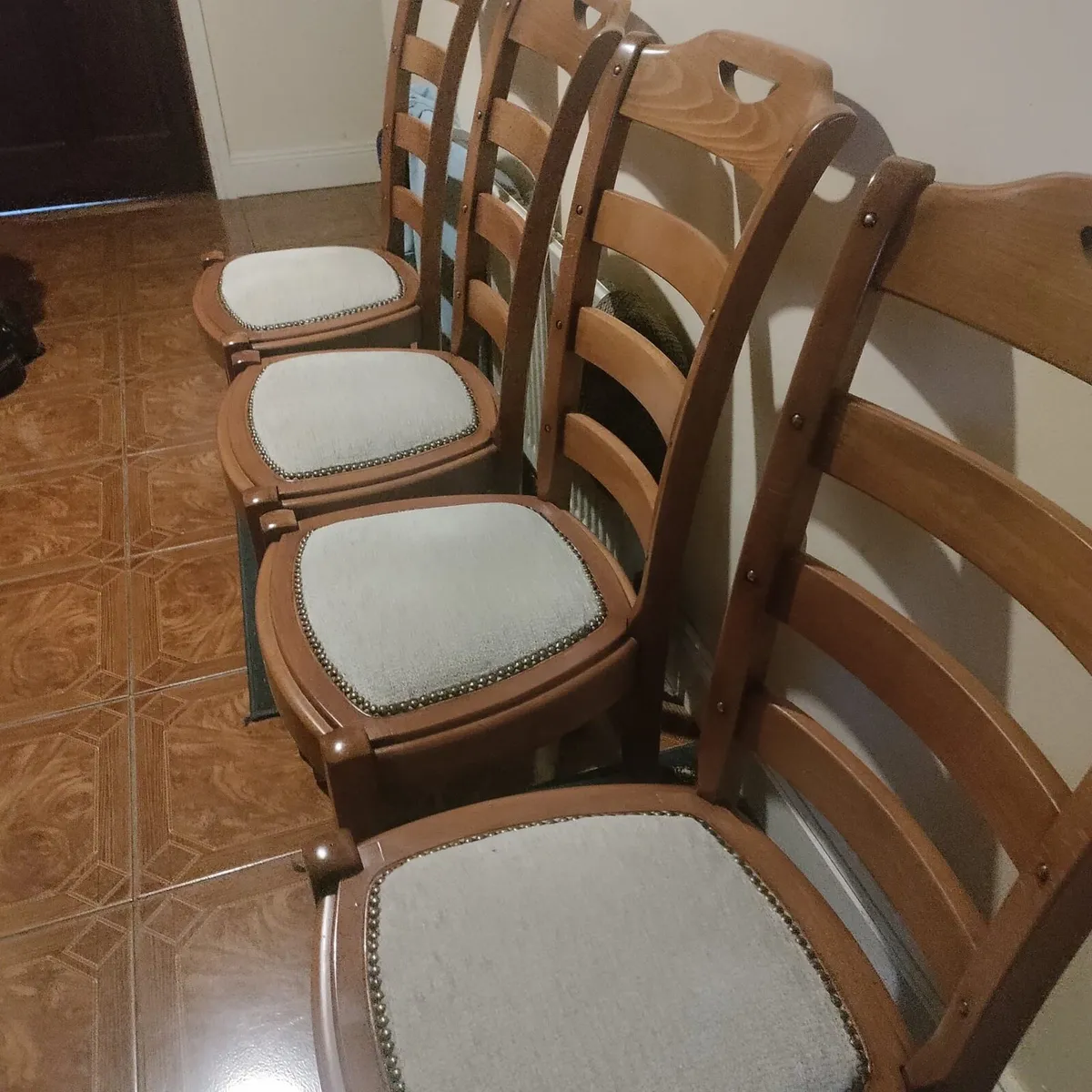 Kitchen chairs - Image 3