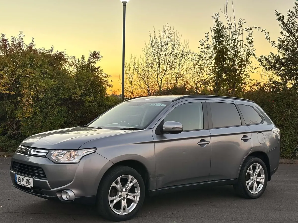 2013 Mitsubishi Outlander 7 Seater Nct 07/27 - Image 4