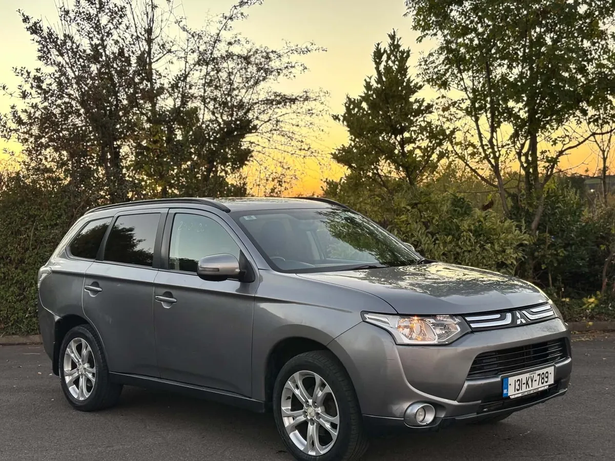 2013 Mitsubishi Outlander 7 Seater Nct 07/27 - Image 1