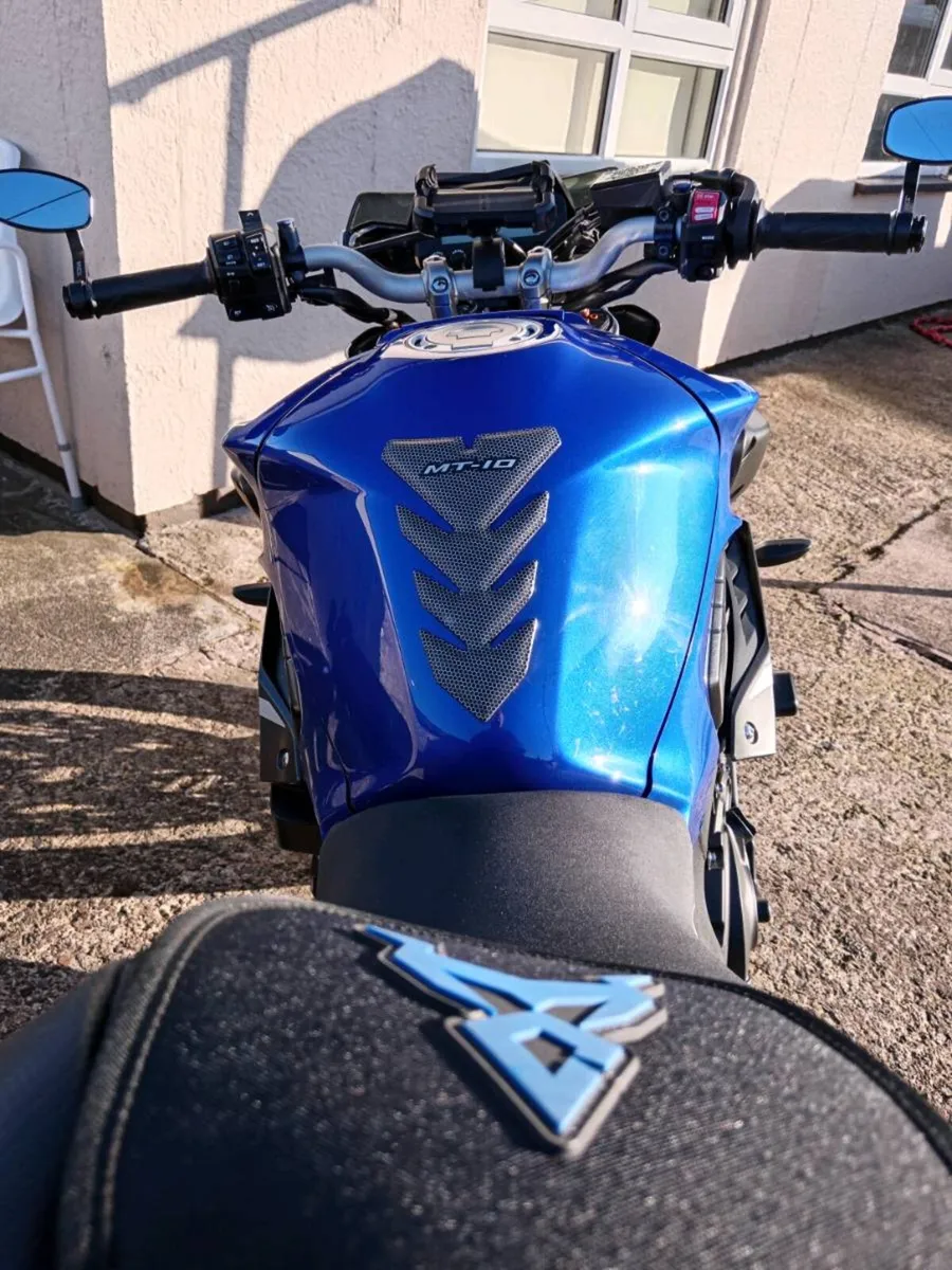 YAMAHA MT10 - Image 2