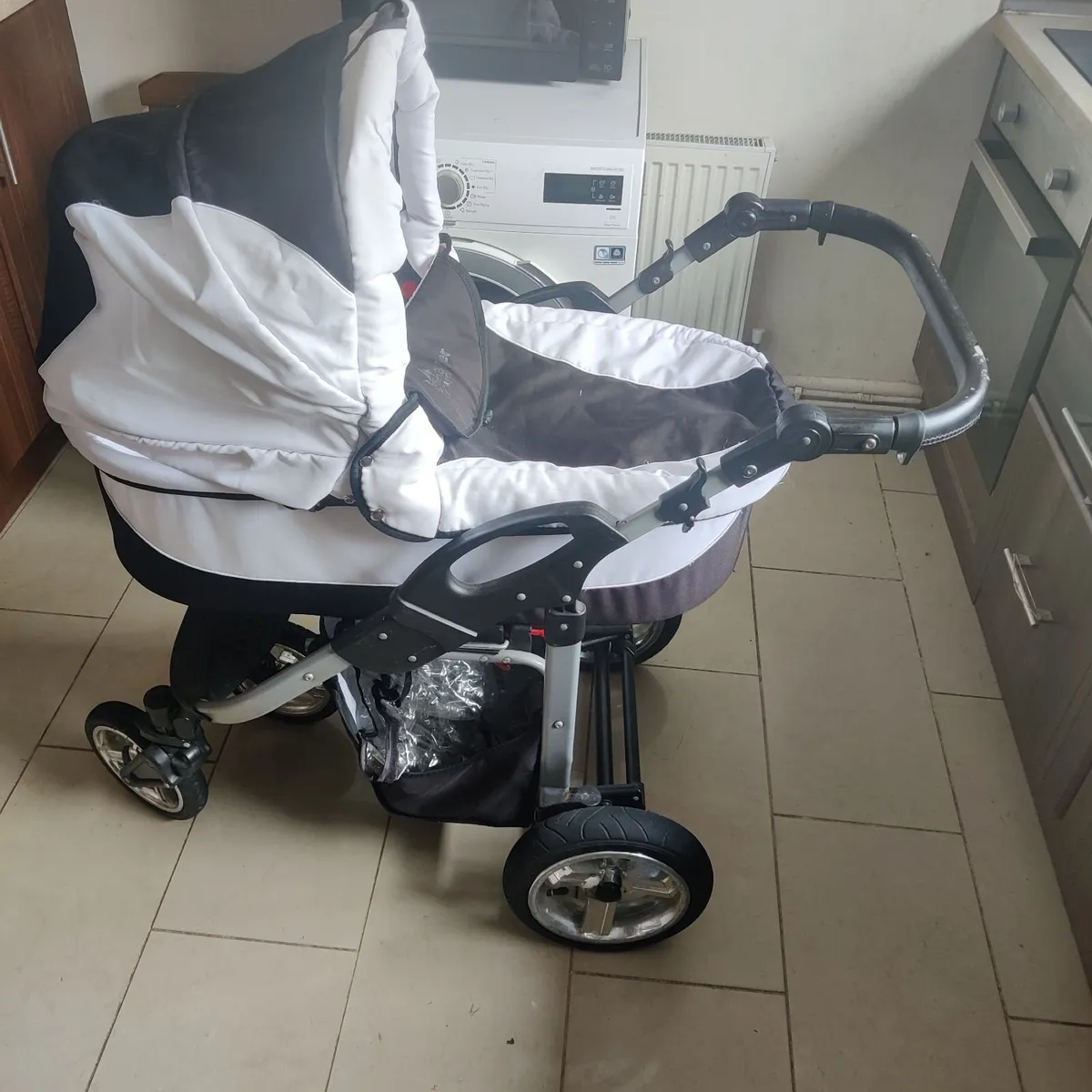 Bergsteiger Stroller - Image 2