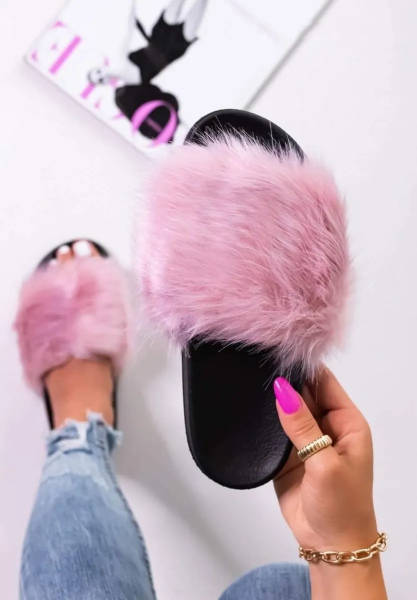 Furry Ladies Slippers Black, pink 4-8 - Image 4