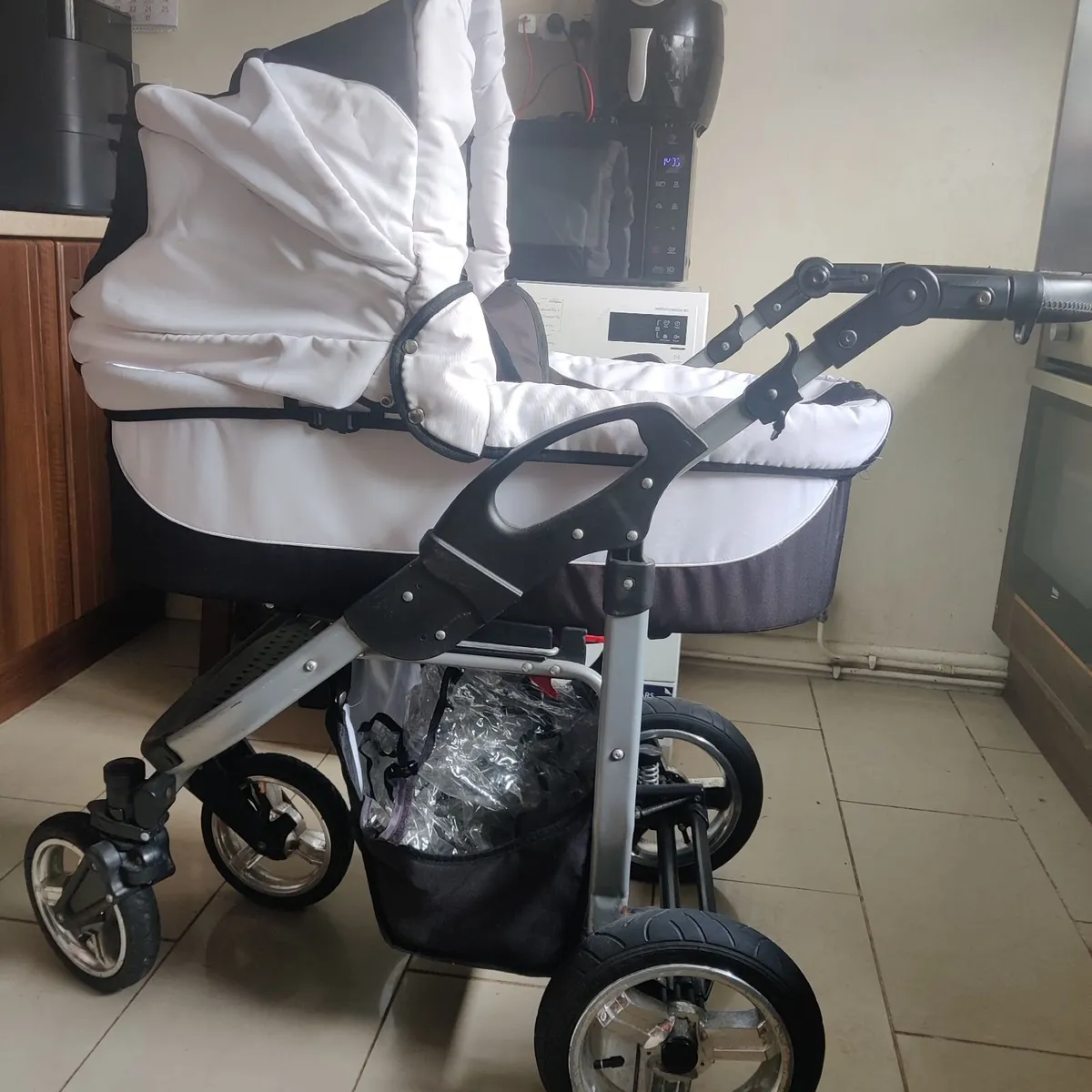 Bergsteiger Stroller - Image 3