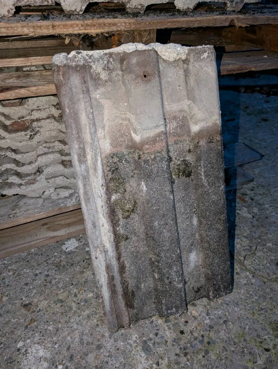 Weatherwell 18x10 roof tiles - Image 1