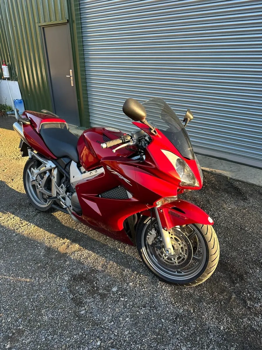 Honda Vfr800 - Image 2