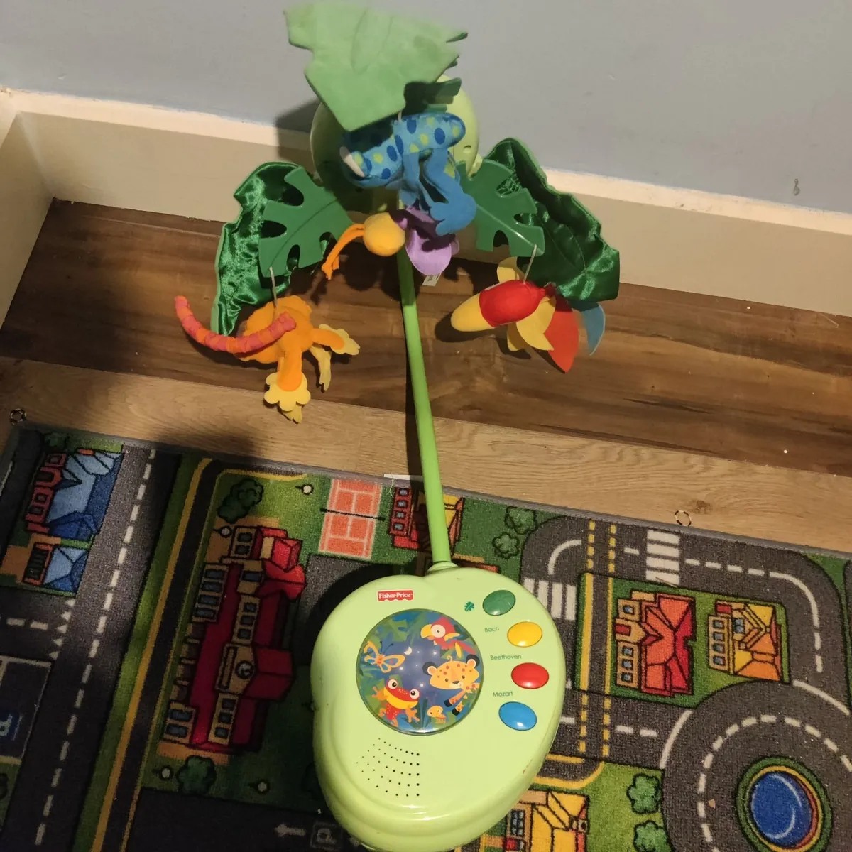 Musical cot mobile - Image 1