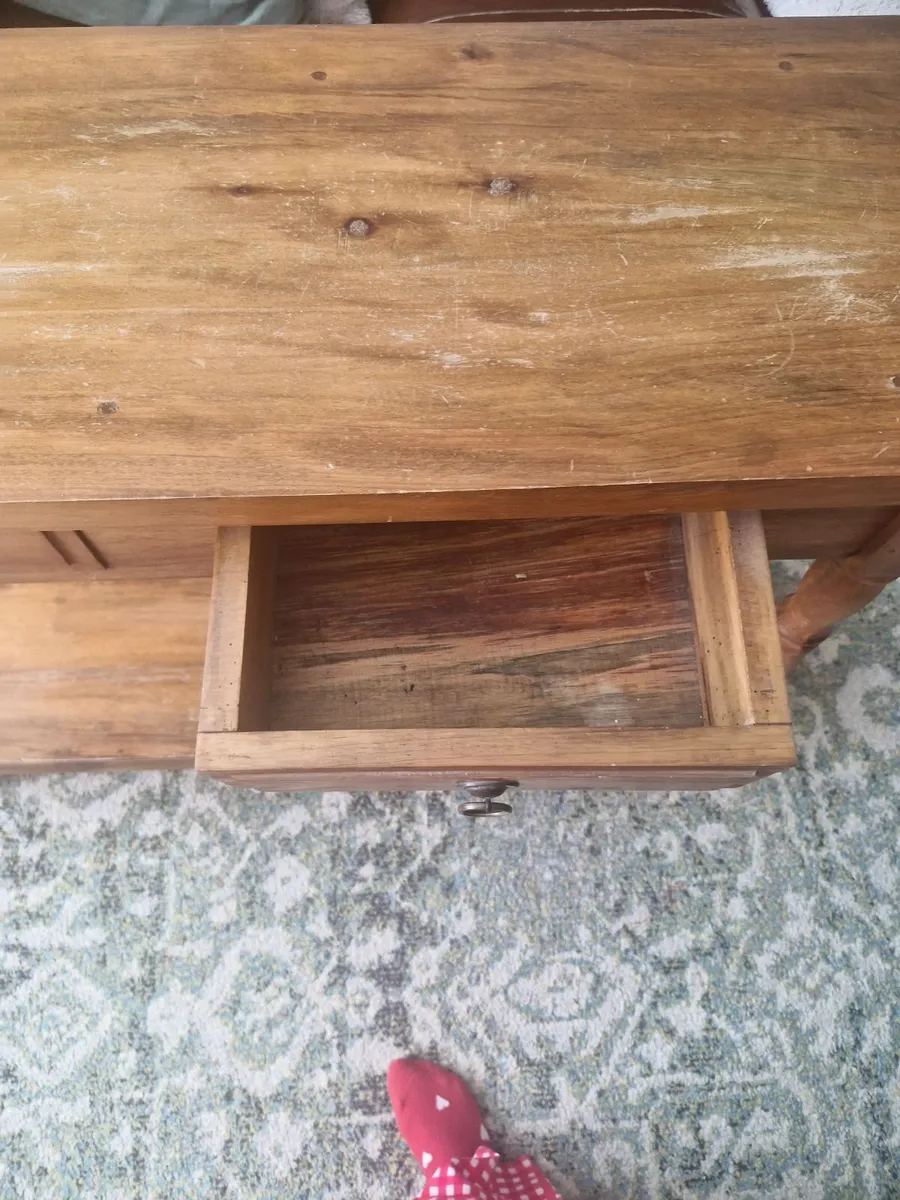 Console Table - Image 2