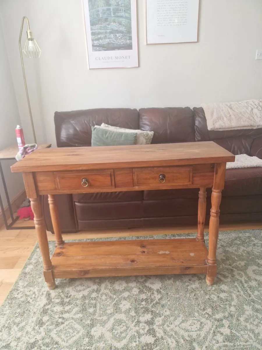 Console Table - Image 1