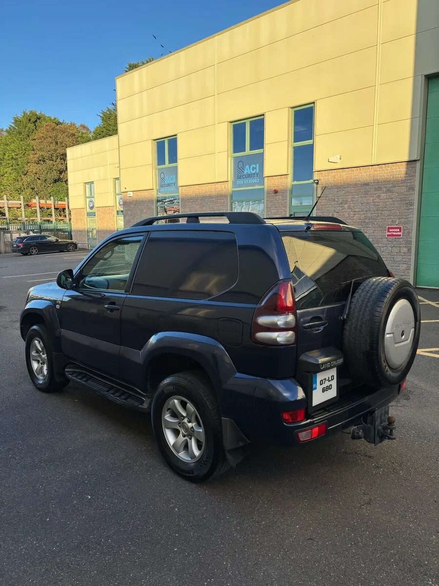 Toyota Landcruiser 3.0 D4D Swb - Image 4