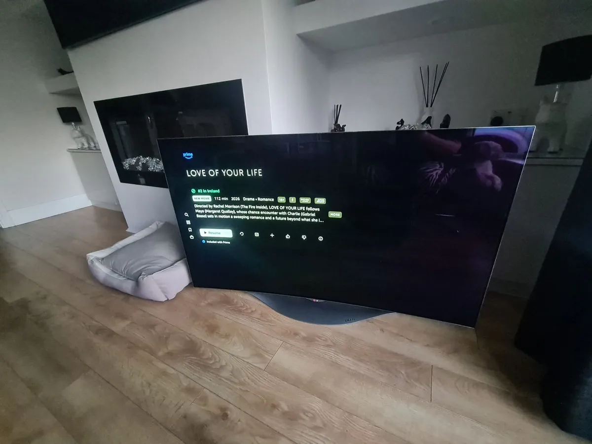 Tv 55 inch curved lg tv - Image 3