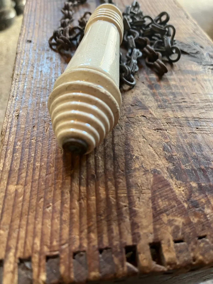 Antique Toilet Pull handle and Chain - Image 3