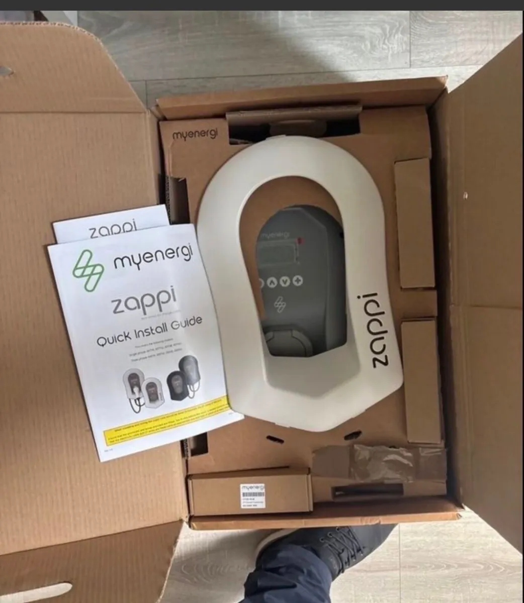 MyEnergi Zappi EV Charger 7kW - 22kW 600 - Image 1
