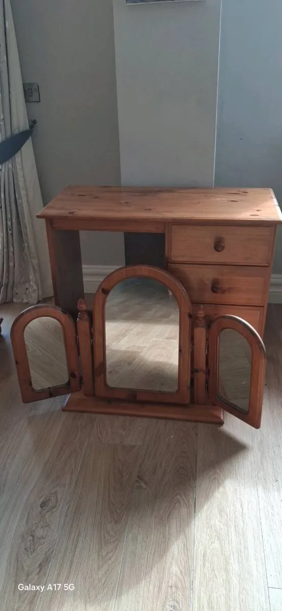 Pine Dressing Table with miirror and Locker - Image 2