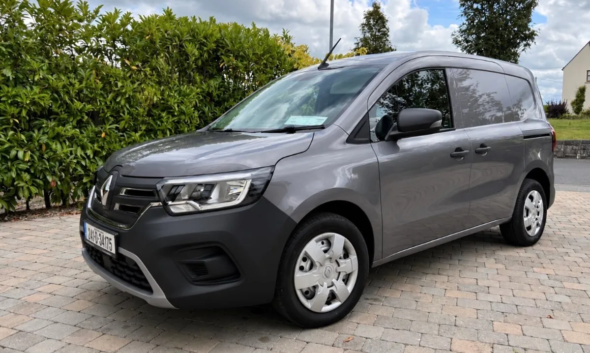Renault Kangoo ML19 E Tech Advance RC Electric - Image 2