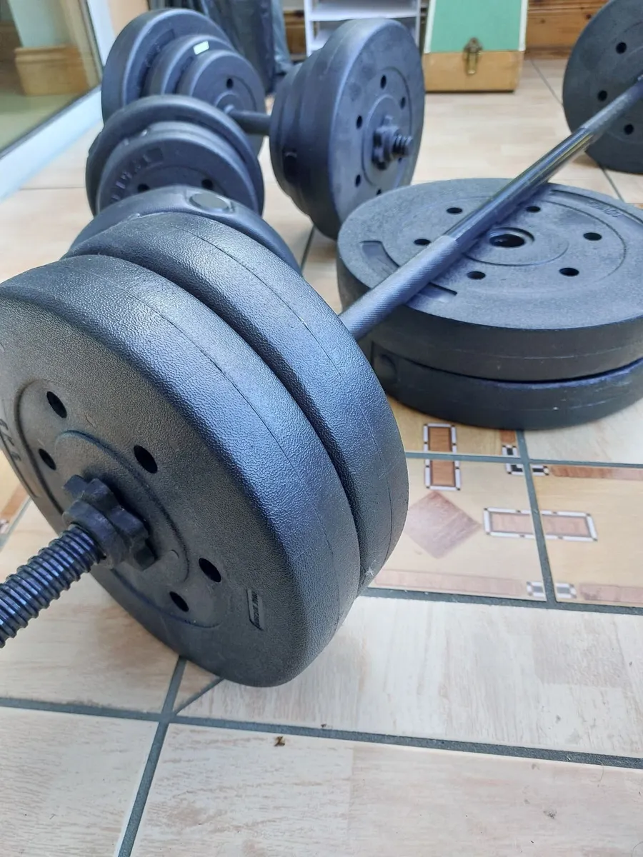 Adjustable weights, dumbbells & barbell set - Image 3