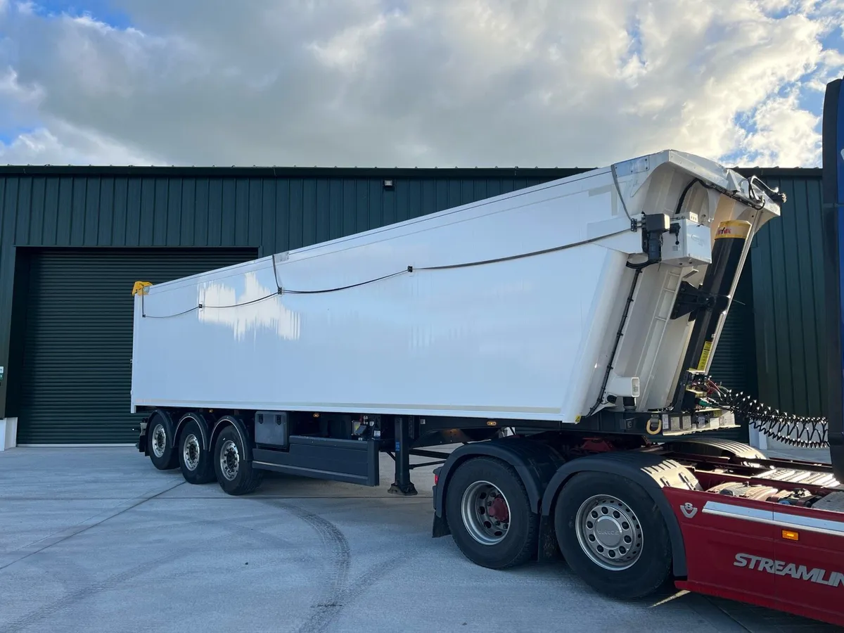Stas 70 qy tipper - Image 1