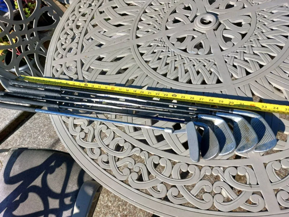 Golf clubs - Image 1