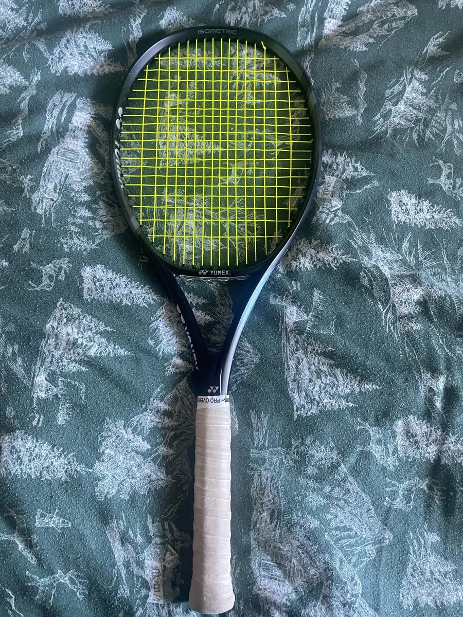 Yonex Ezone 98 2022 Midnight Black Edition Grip 3 - Image 1