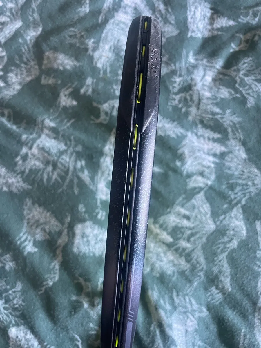 Yonex Ezone 98 2022 Midnight Black Edition Grip 3 - Image 3