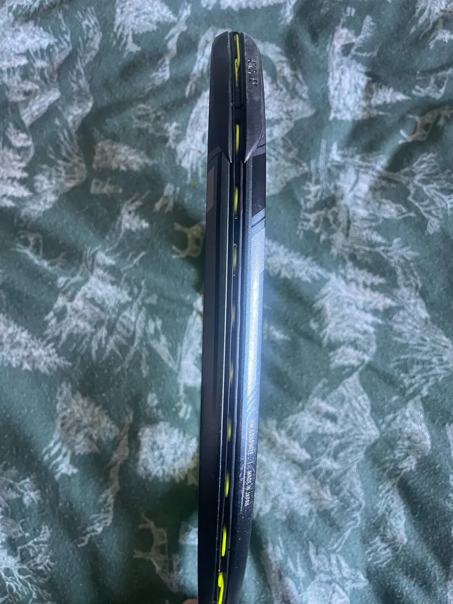 Yonex Ezone 98 2022 Midnight Black Edition Grip 3 - Image 4