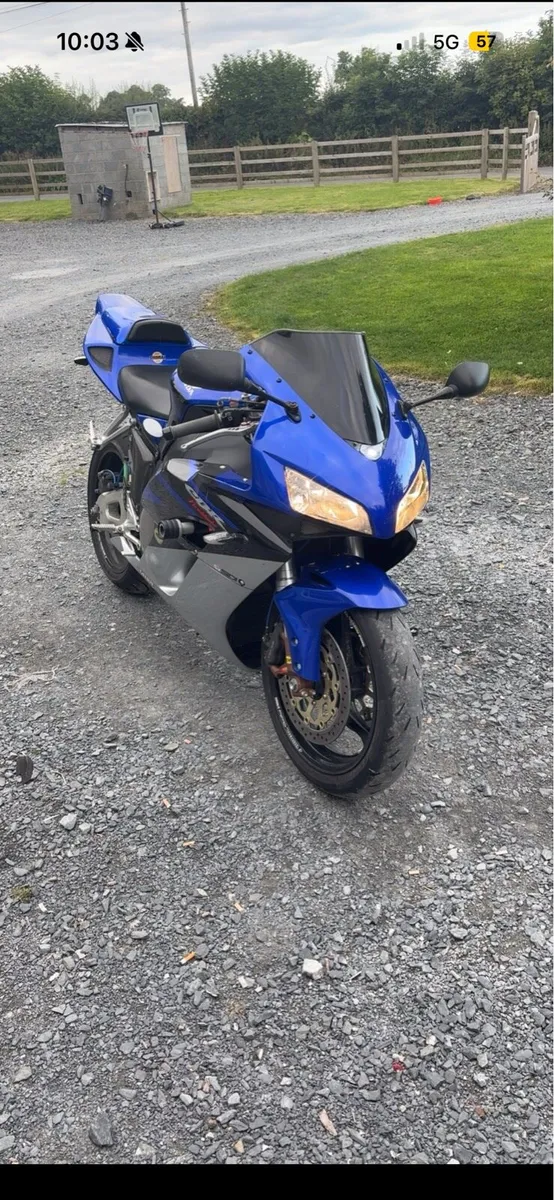 2005 Honda Fireblade RR - Image 2
