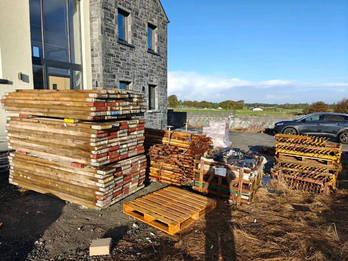 Scaffolding - Image 2
