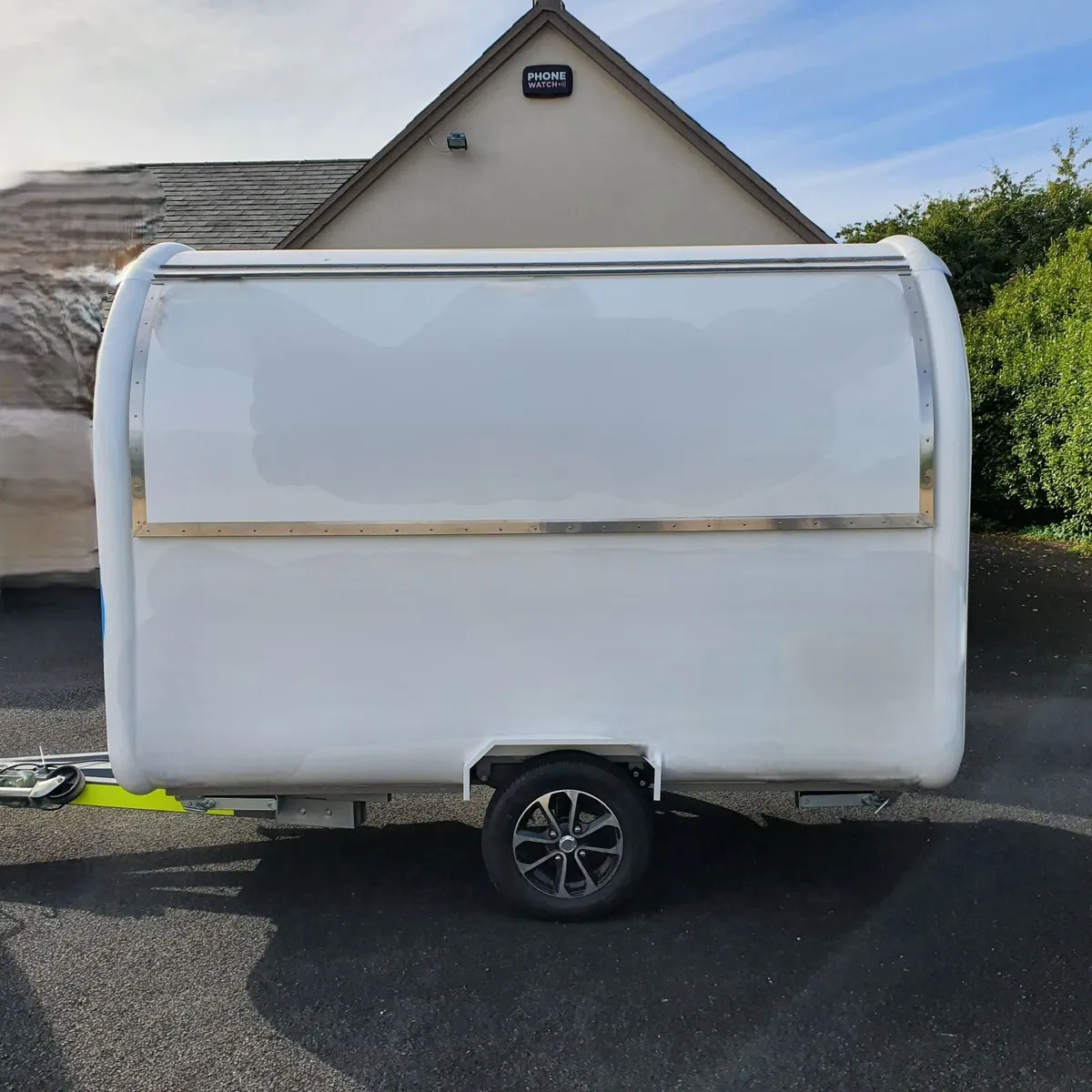 Food Trailer - Image 4