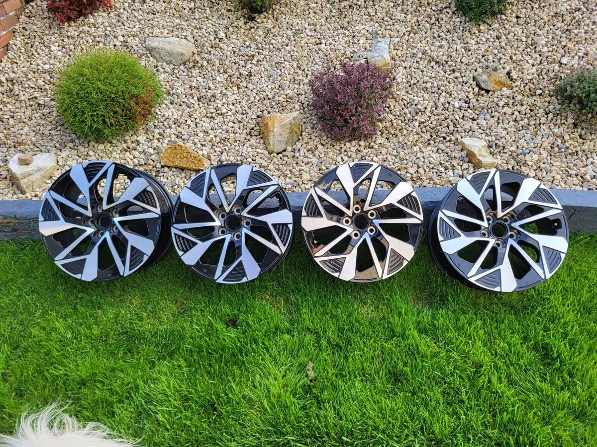 Alloy Wheels - Image 2