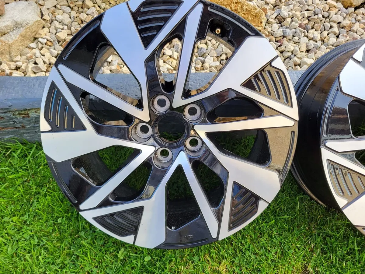 Alloy Wheels - Image 1