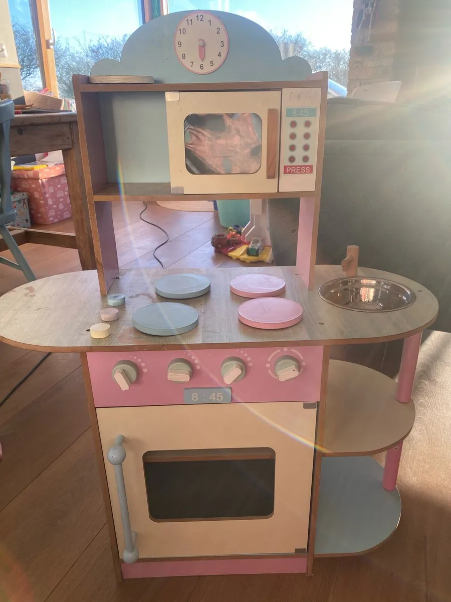 Toddler kitchen - Image 1