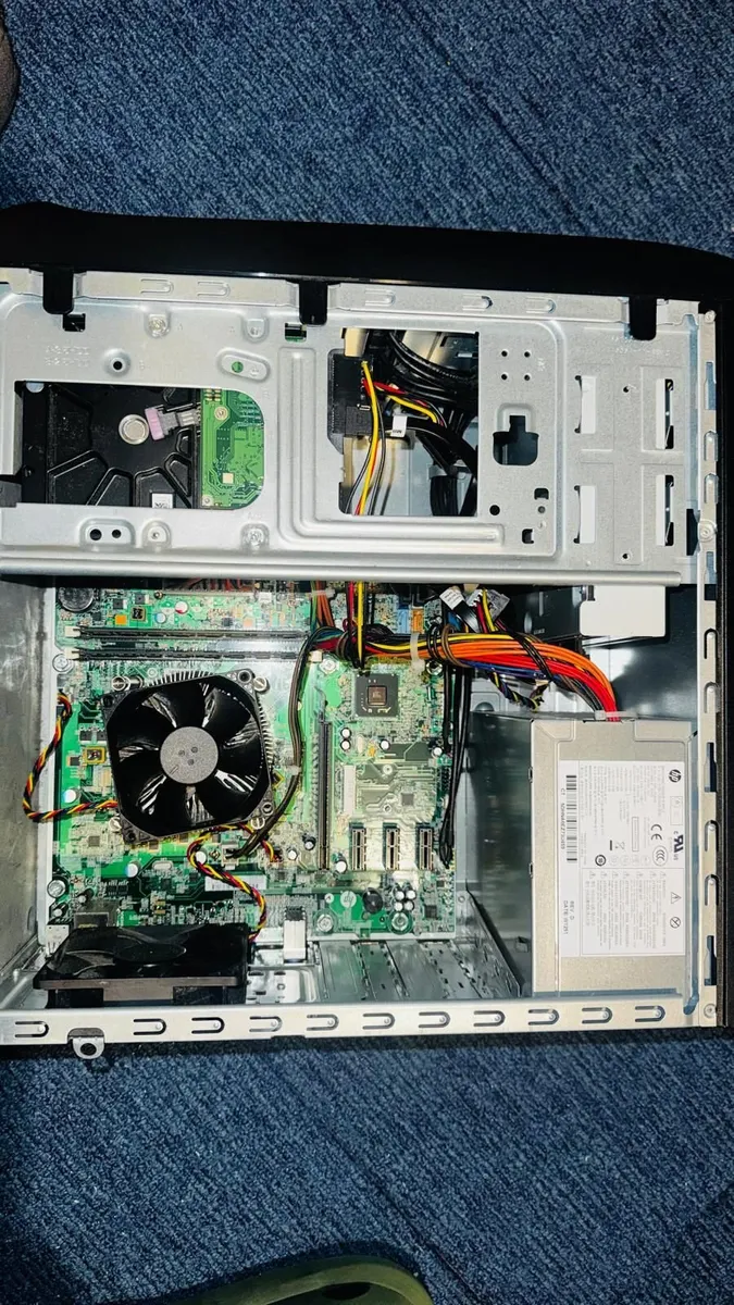 💻 HP Pro Desktop PC with HP Monitor - Image 3