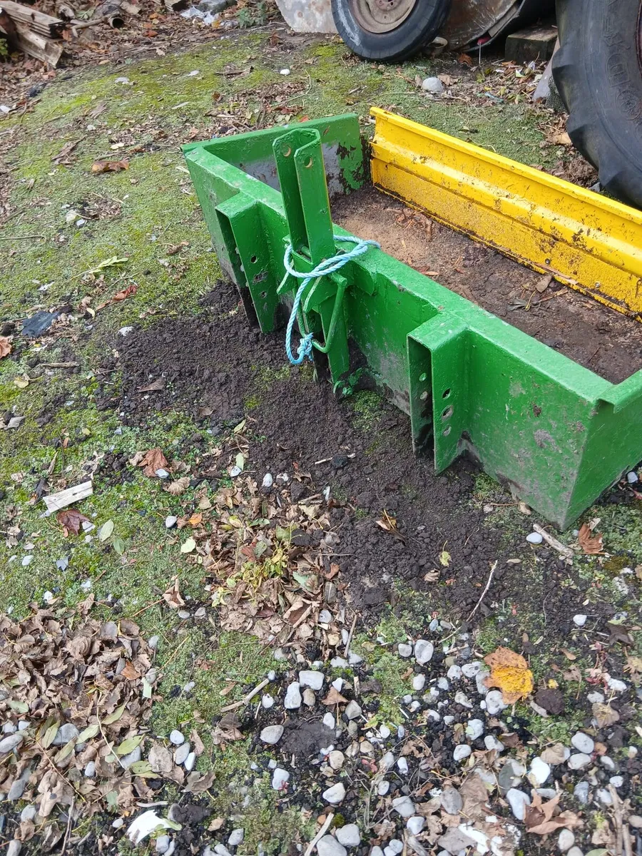 Transport box and Zetor Wheels - Image 2