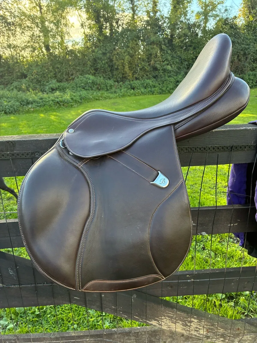Bates GP 17.5 brown saddle - Image 1