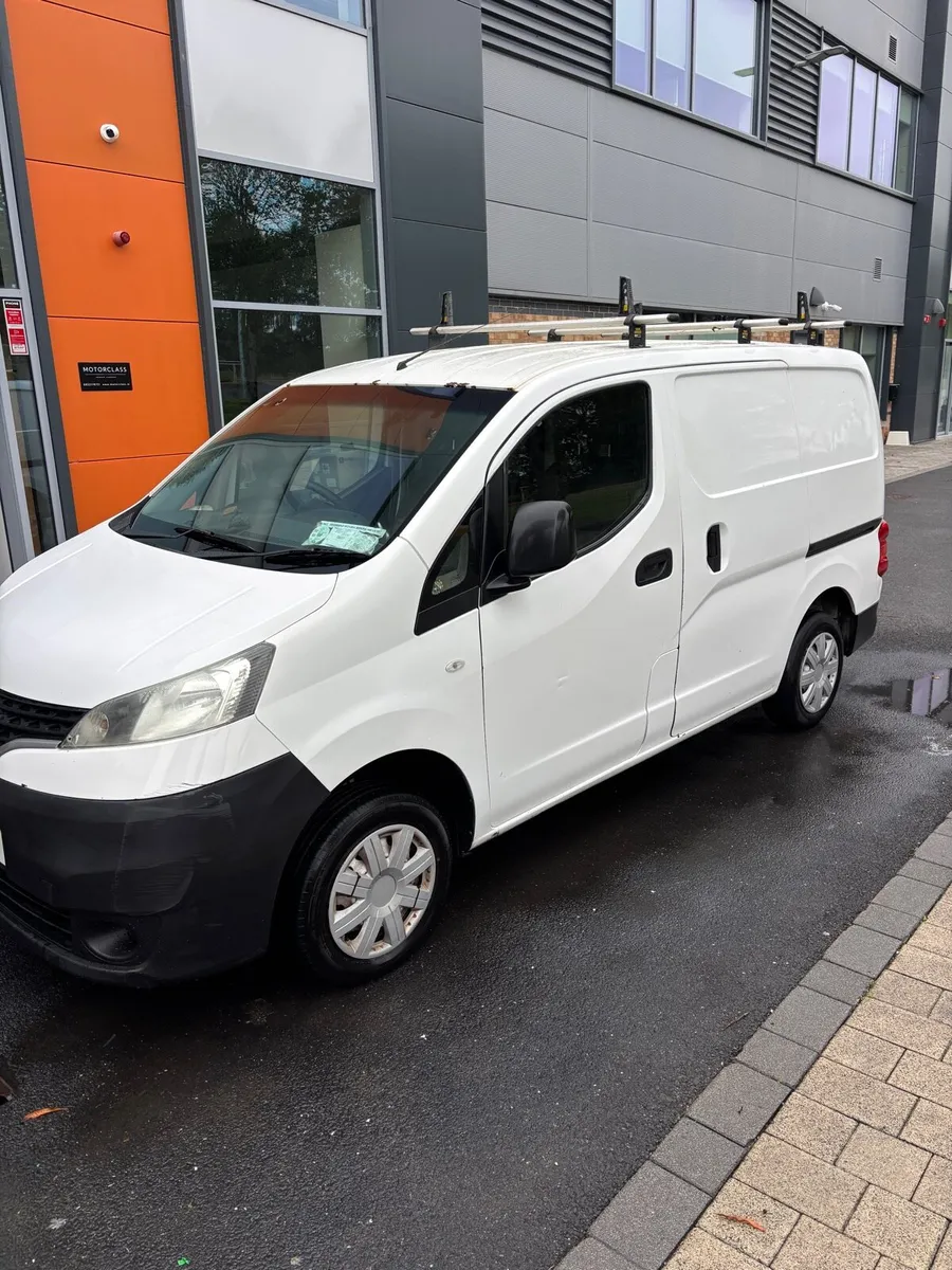 Car - Image 1