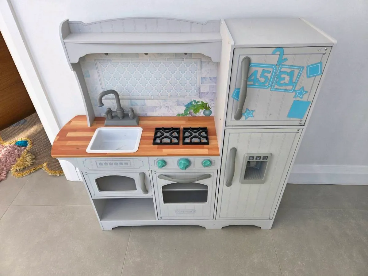 Kids Kitchen - Image 2