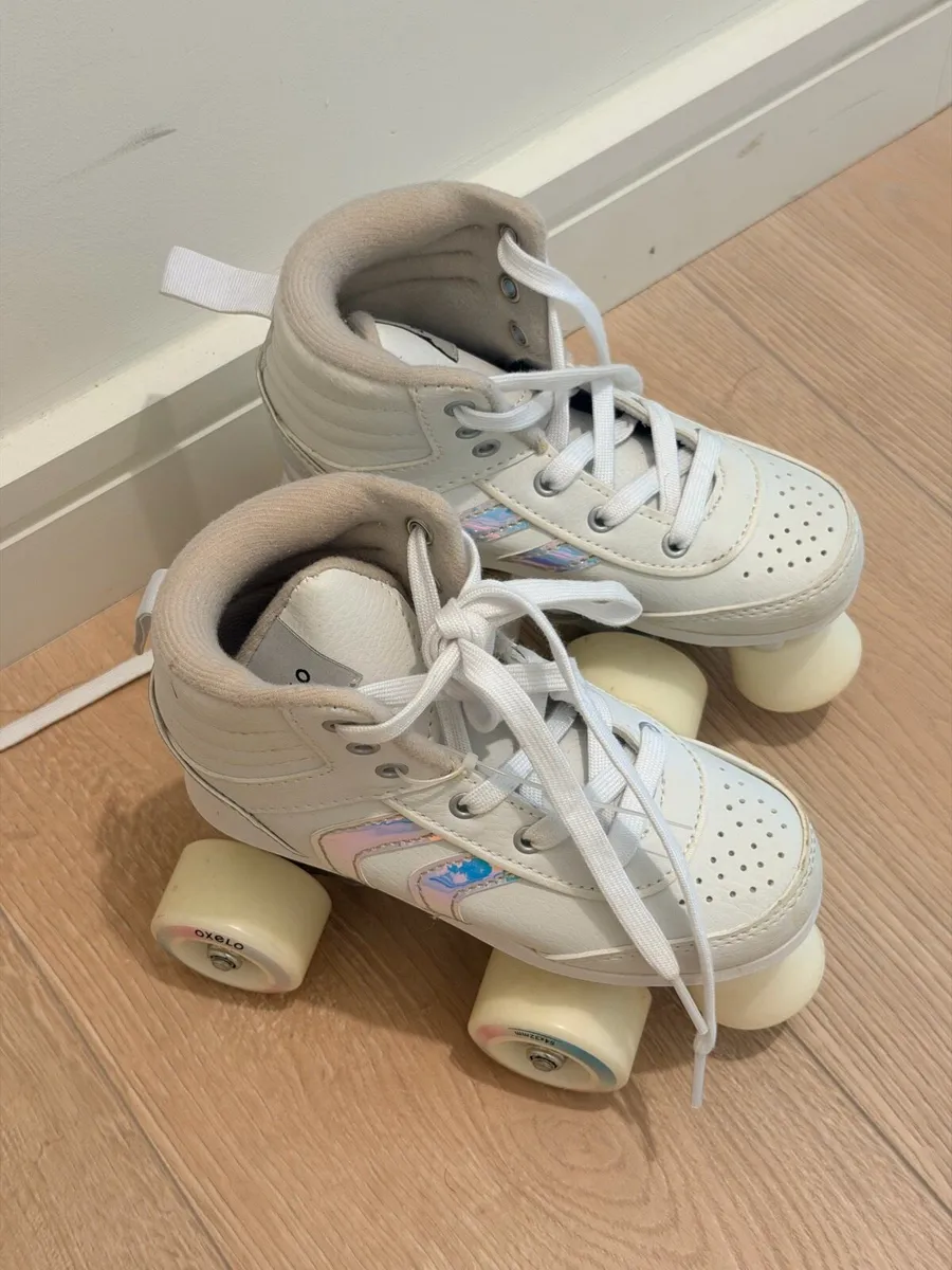 Roller skates - Image 1