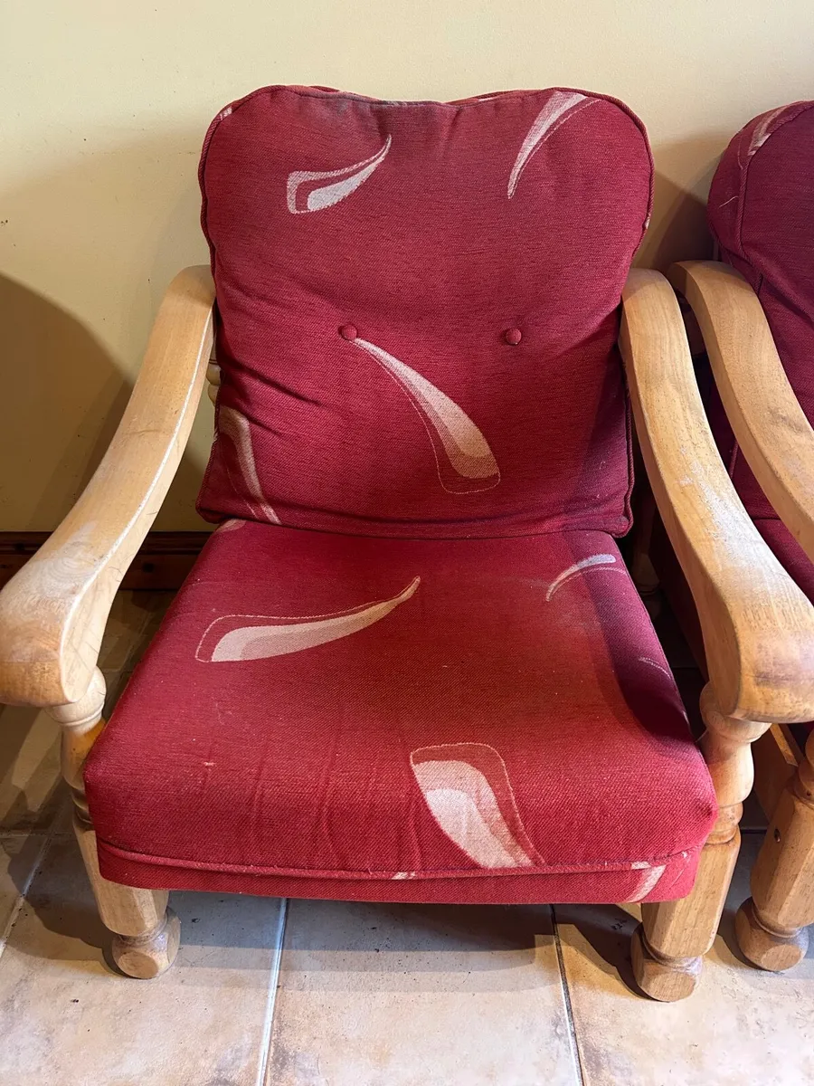 Suite of furniture €50 *REDUCED FOR QUICK SALE* - Image 2