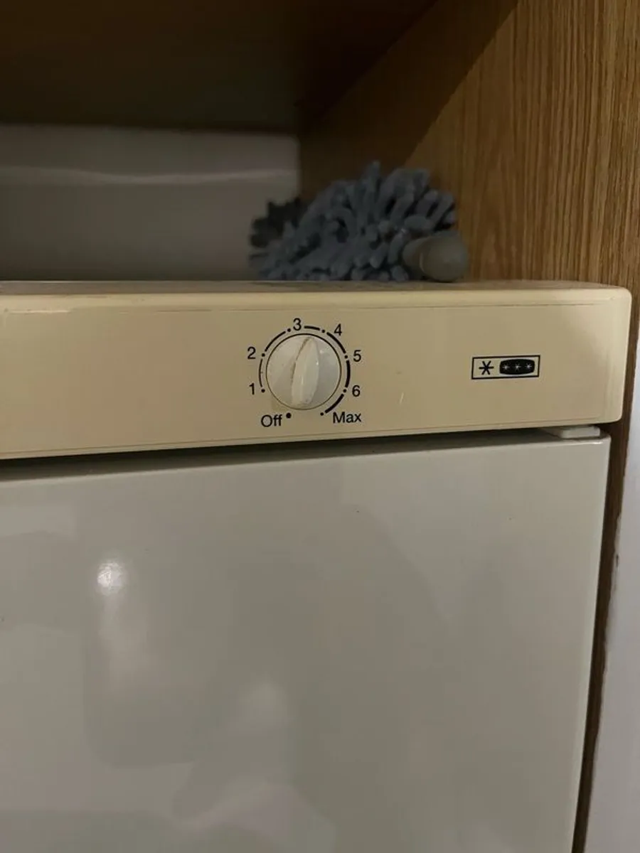 Whirpool Freezer - Image 3
