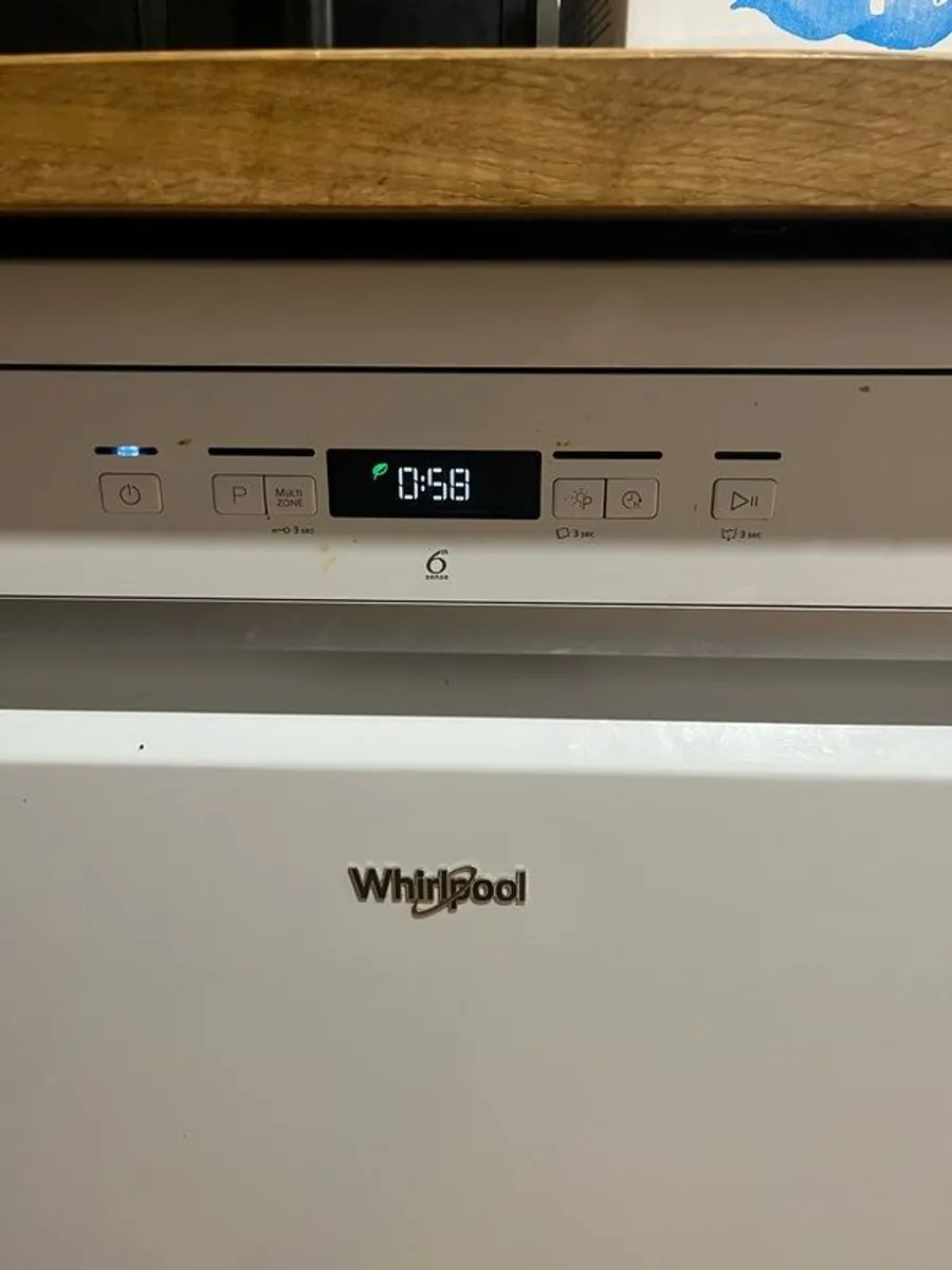 Whirlpool dishwasher - Image 1