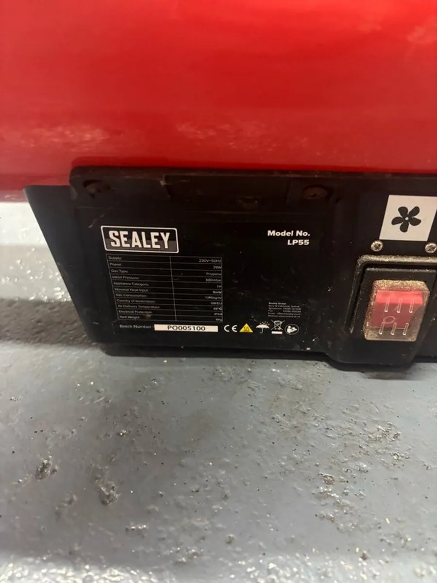Sealey space heater - Image 2