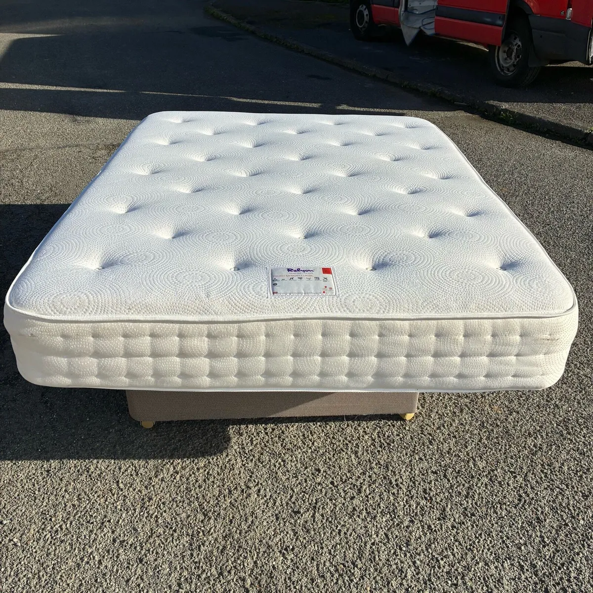 5ft Relyon Pocket Memory Classic Mattress - Image 4