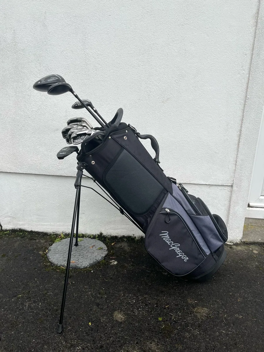MacGregor VIP golf clubs 10 piece set - Image 1