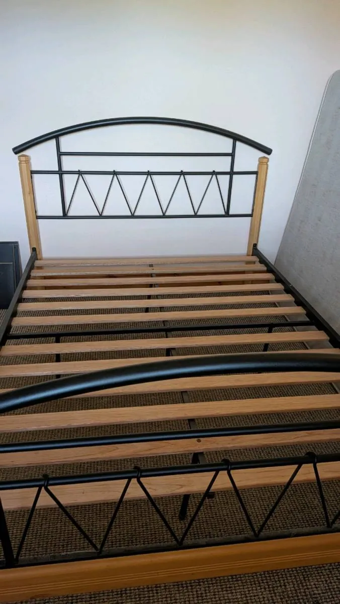 Double bed frame - Image 2