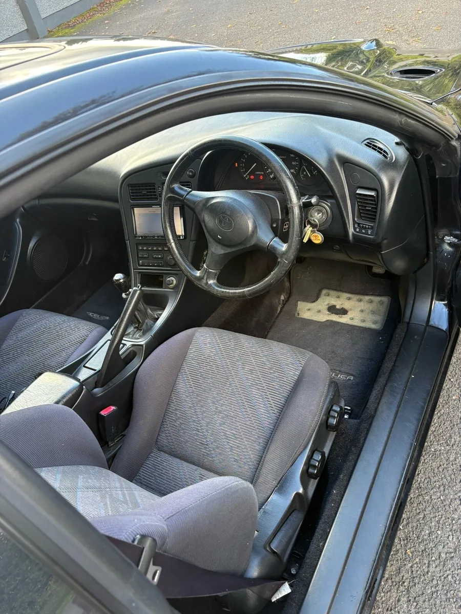 Toyota celica gt4 - Image 4