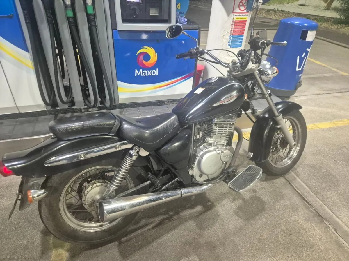 Suzuki Marauder 250 - Image 1