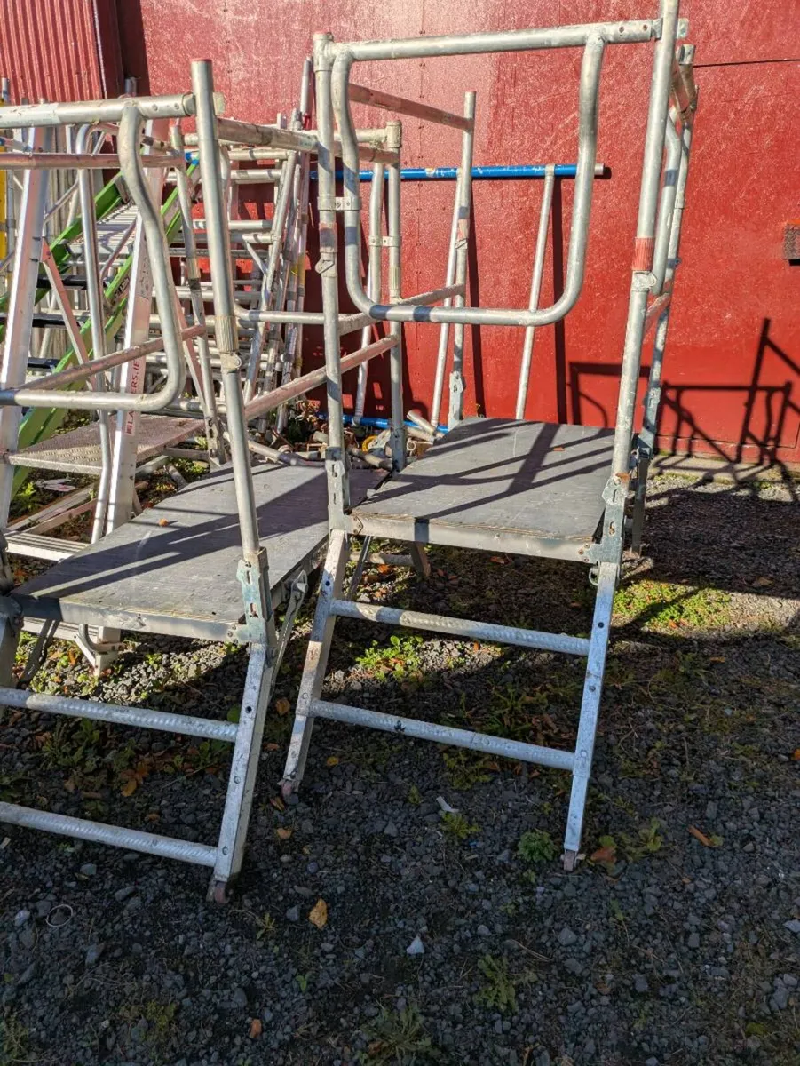 Scaffolding tower - Image 3