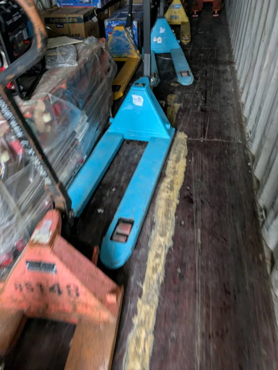 Pallet truck - Image 2