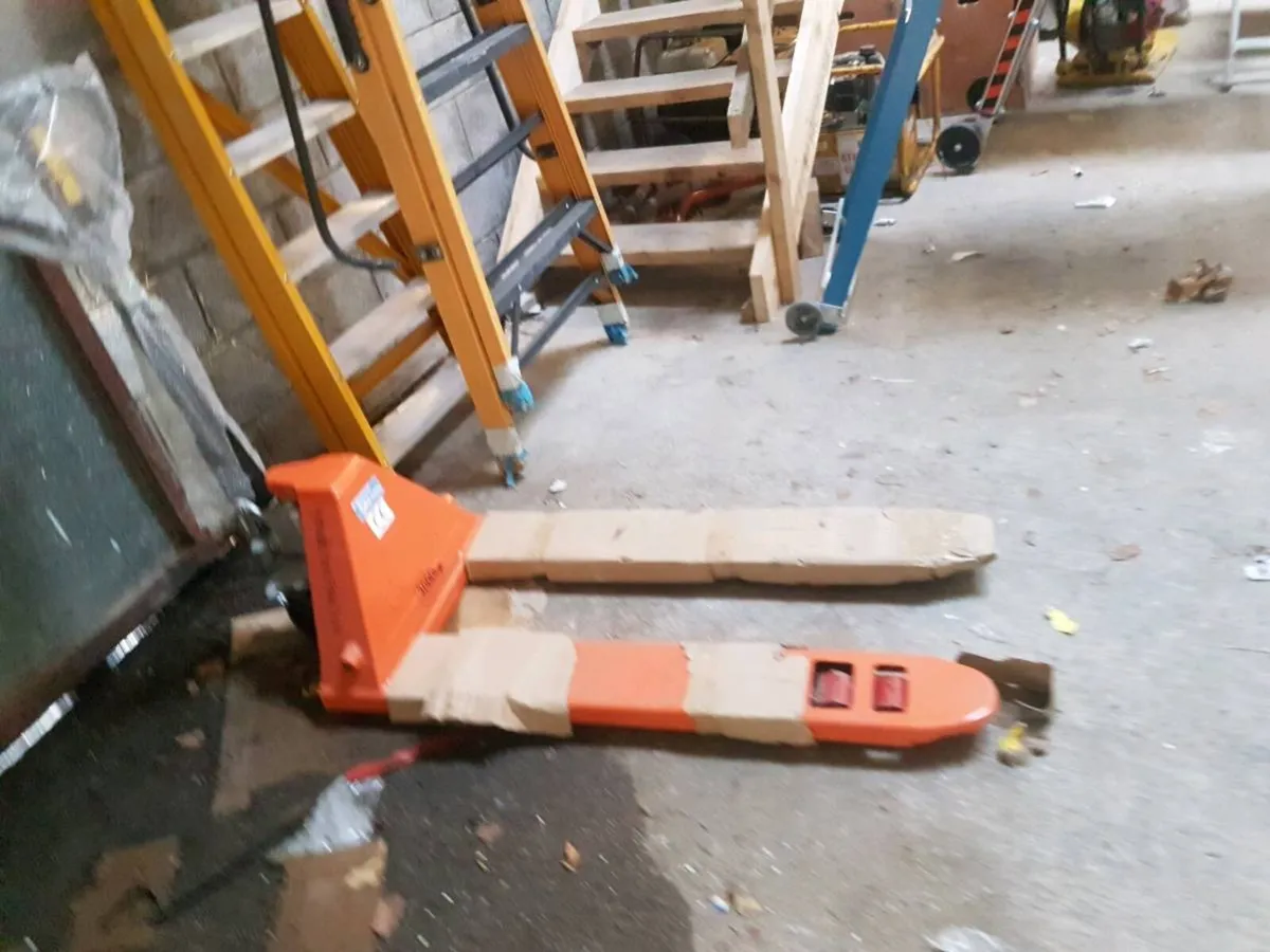 Pallet truck - Image 4